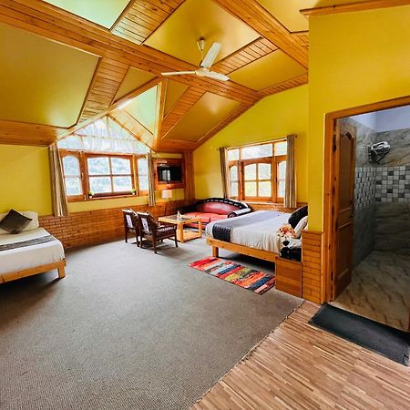 Snow Clad Riverview Hotel & Resort, Manali Exterior foto
